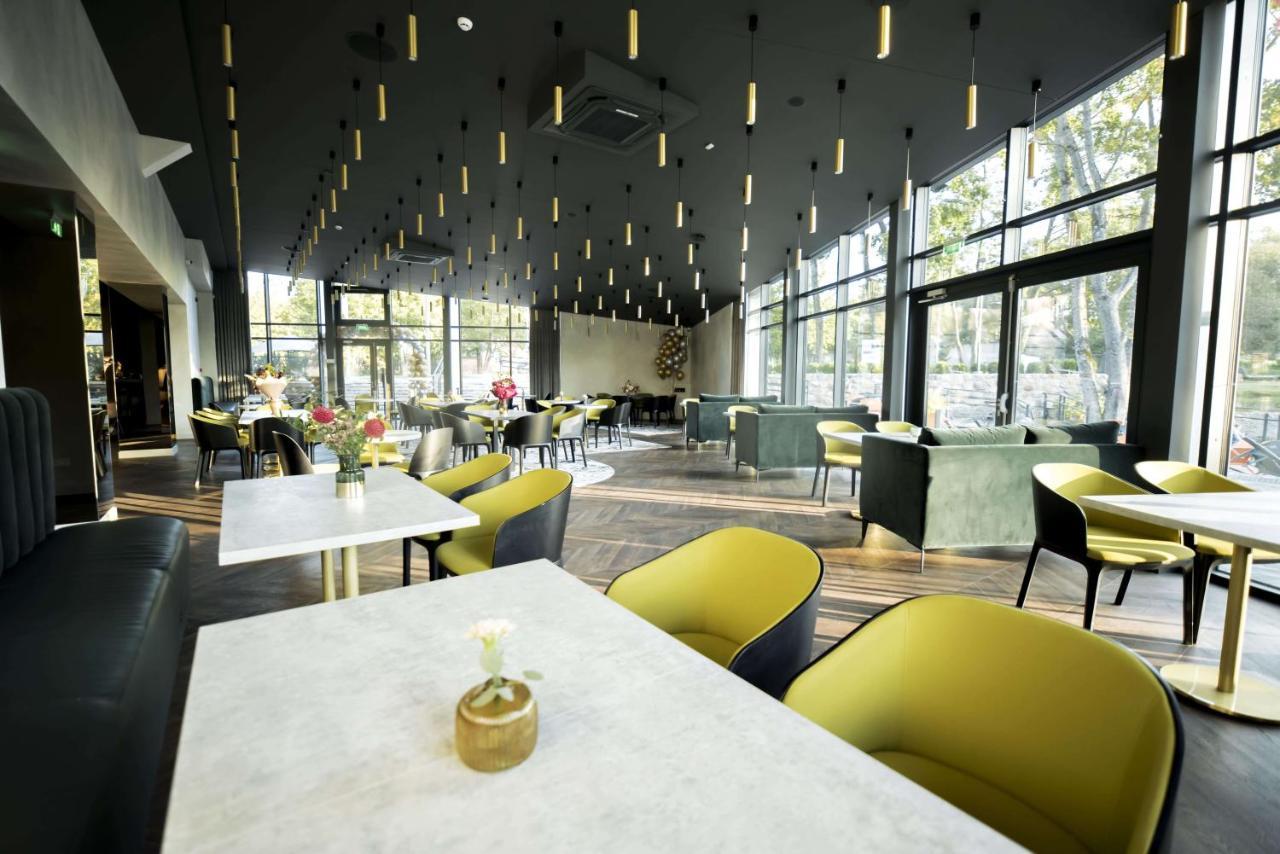 Oginski Hotel بلونج المظهر الخارجي الصورة
